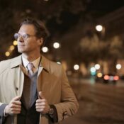 Das 3-Schichten-Prinzip: So meistern Sie den Übergang vom Office zum Feierabend stilsicher